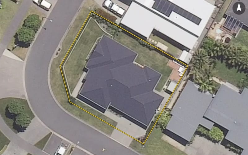 21 Hiria Crescent