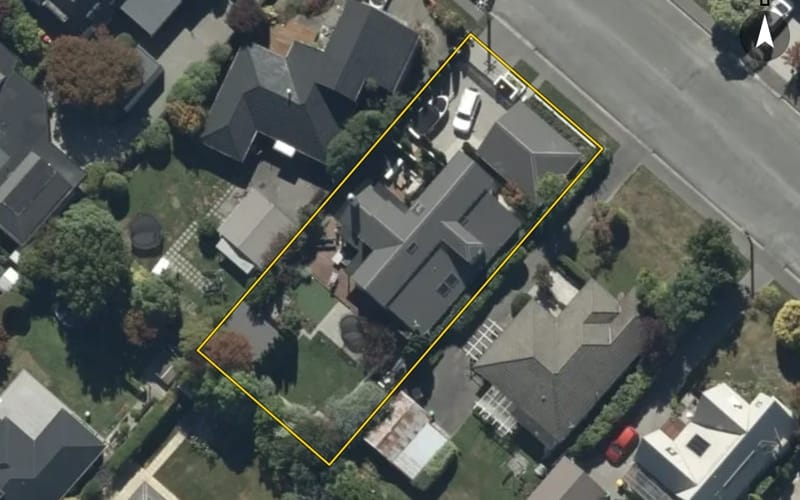 12 Bannister Place