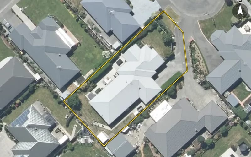 13 Parkdale Close