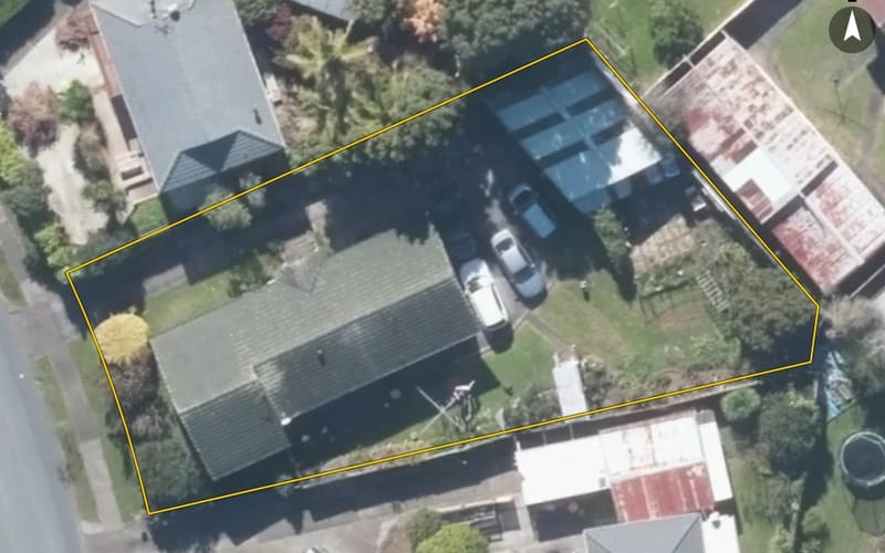 6 Reelick Avenue