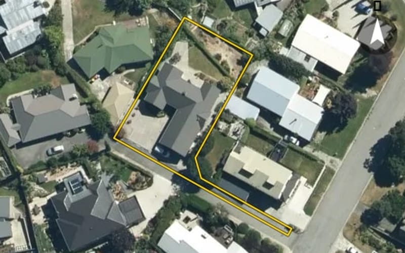 11 Bracken Street