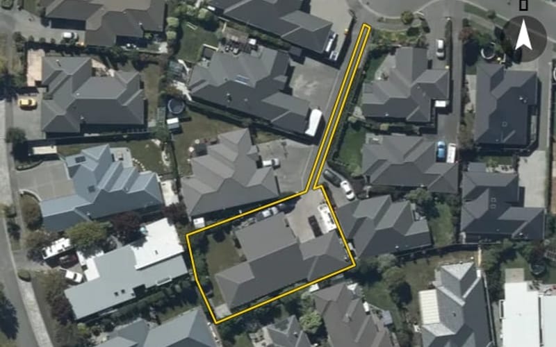 23 Dunsford Close