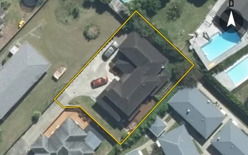 21 Dallinghoe Crescent