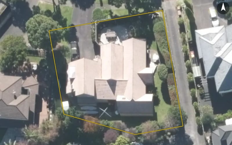 12 Chiania Place