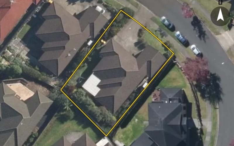 9 Leafield Crescent