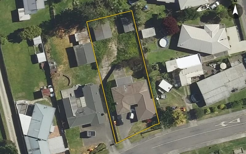 3 La Trobe Place