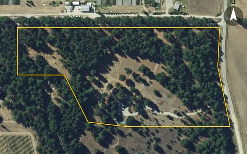 397 Maori Point Road