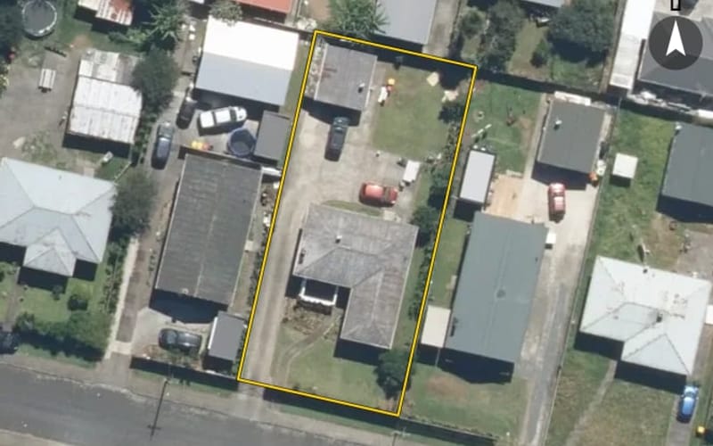 13 Parker Crescent