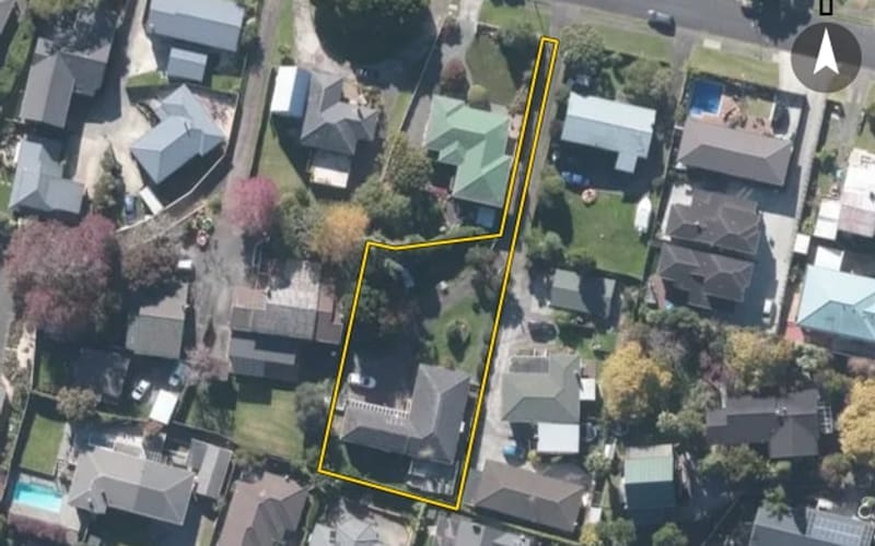 32 Baird Street
