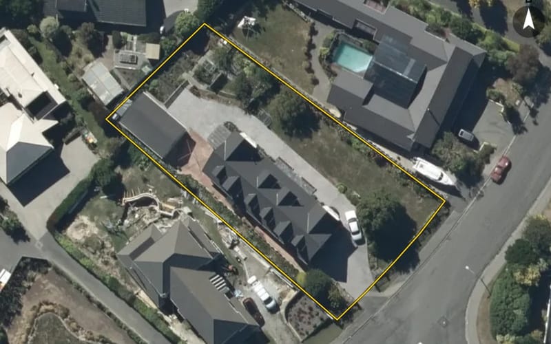 41 Woodside Common
