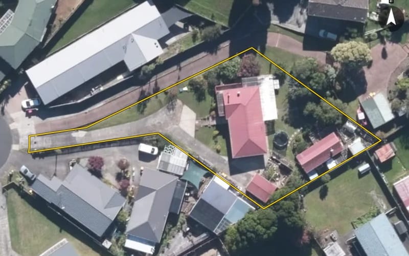 15 Tara Road