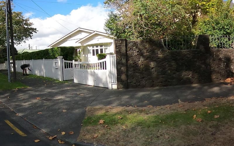 43 Pencarrow Avenue