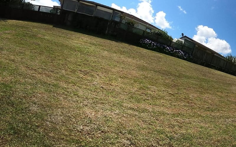 1/16 Billabong Place