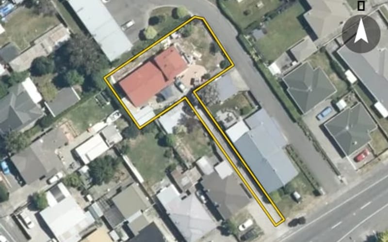 1106A Karamu Road North