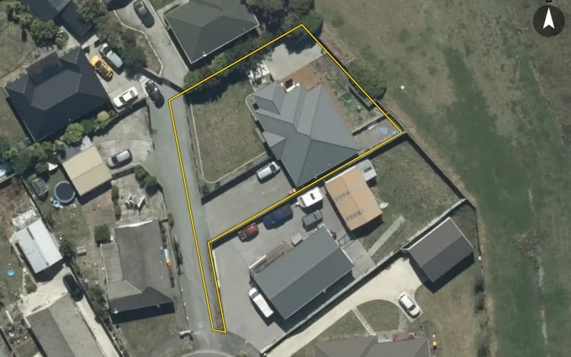 21 Esk Place