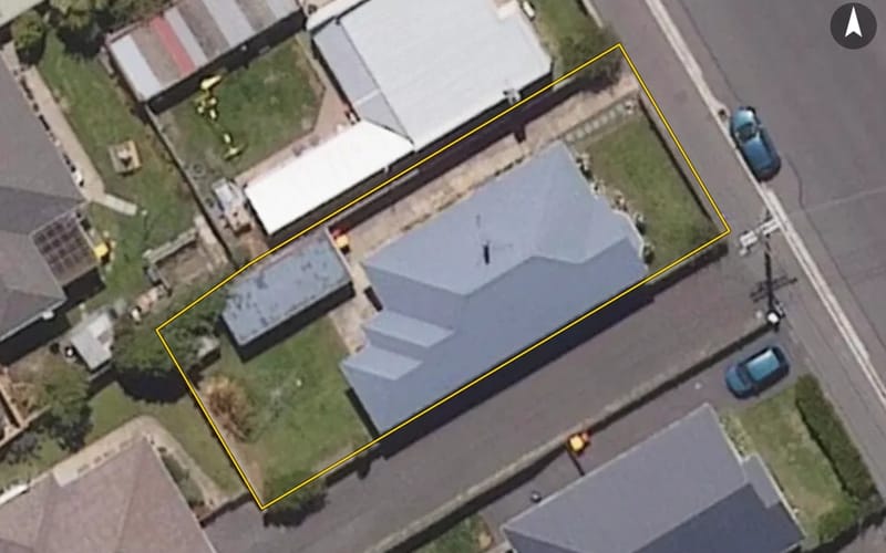8 Moreau Street