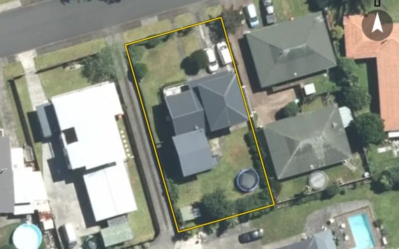 10 Sunnypark Avenue