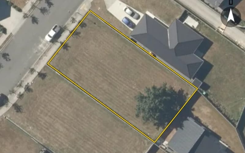 52 Tuatahi Avenue