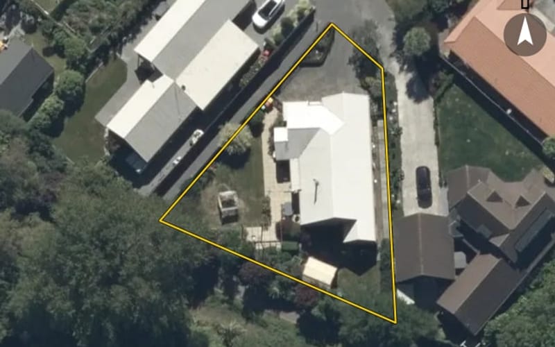 12 Rubens Place