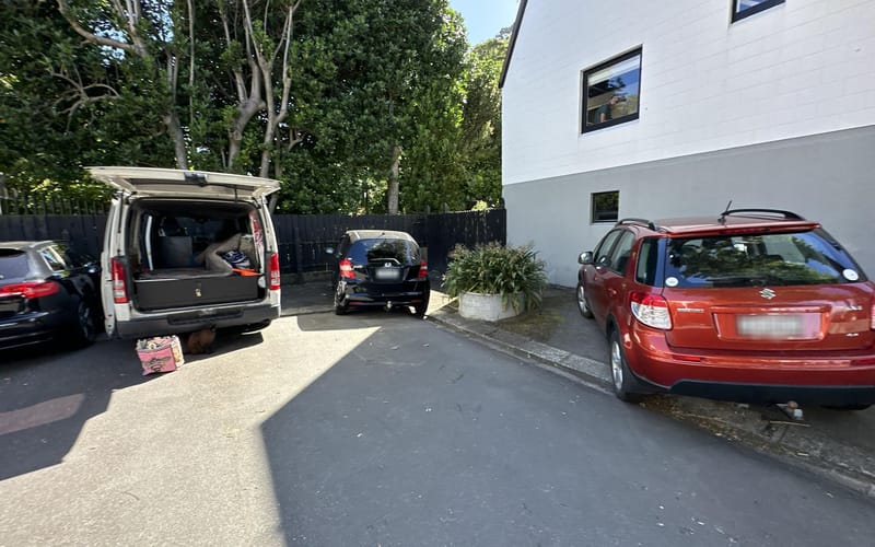 10/11 Pitarua Street