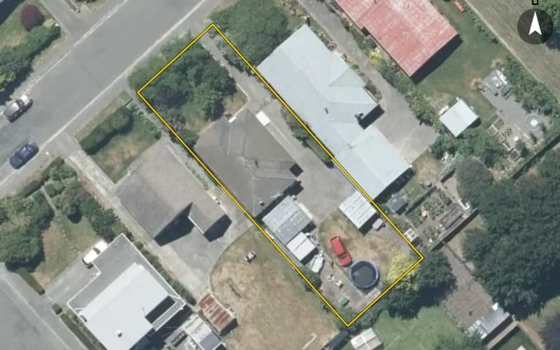 6 Smitheram Street