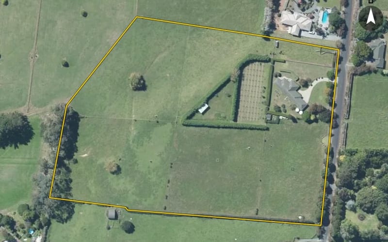 52 Whitecliffs Drive