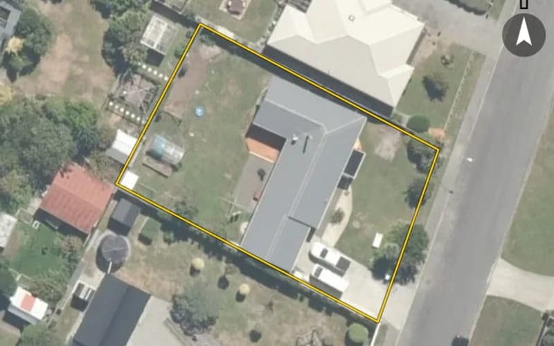 12 Ogilvie Road