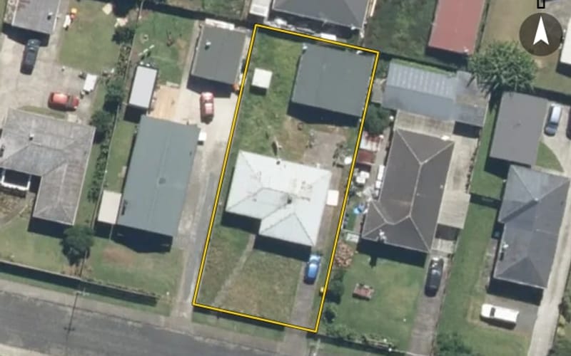 9 Parker Crescent