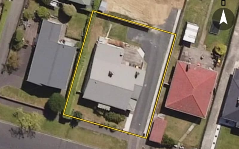 12 St Albans Street