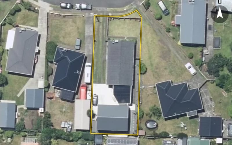 12 Balmoral Crescent