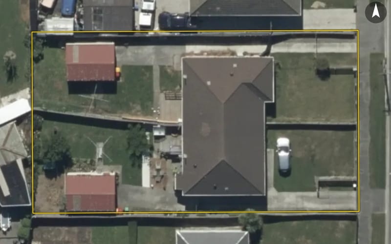 37 Rowcliffe Crescent