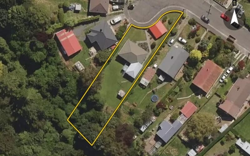 11 Tasman Street