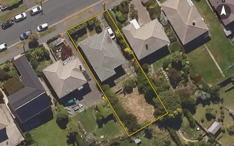 141 Easther Crescent