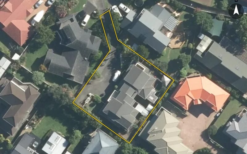 1/18 Gillard Place