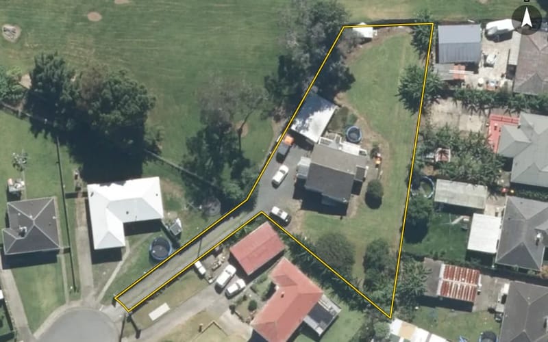 15 Gubb Place
