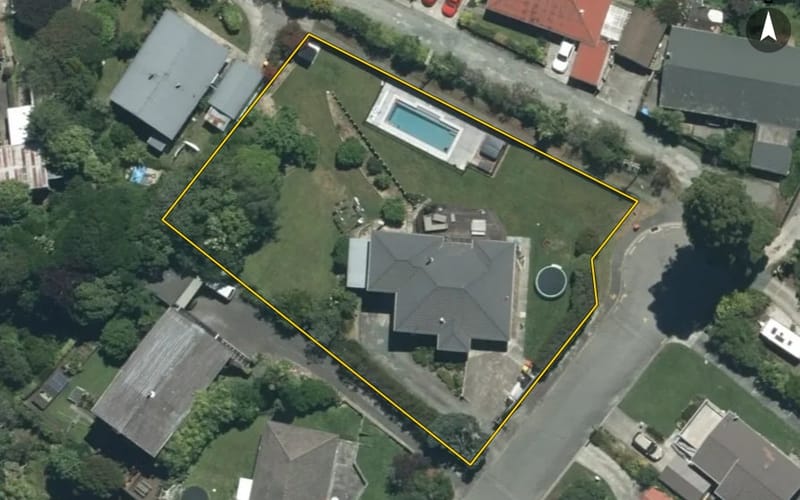 11 Greenhill Road