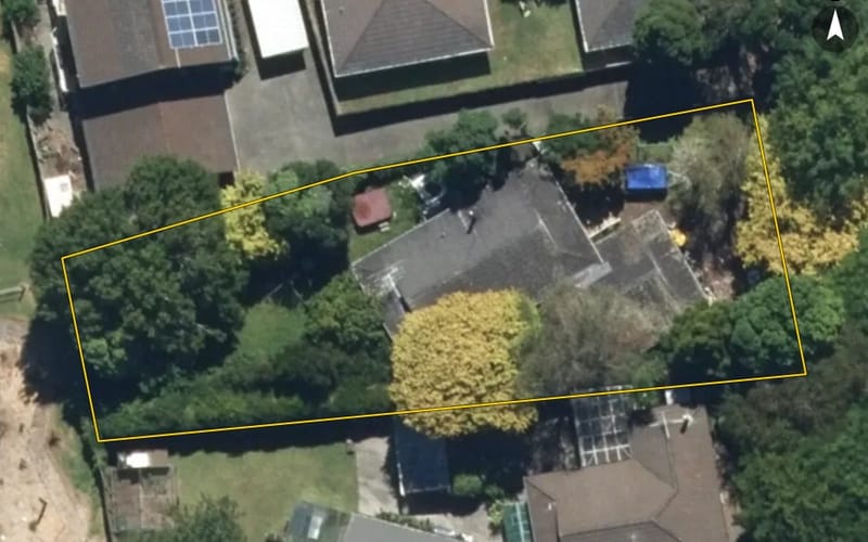 12 Redlands Grove