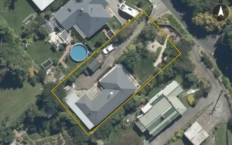 15 Foster Crescent