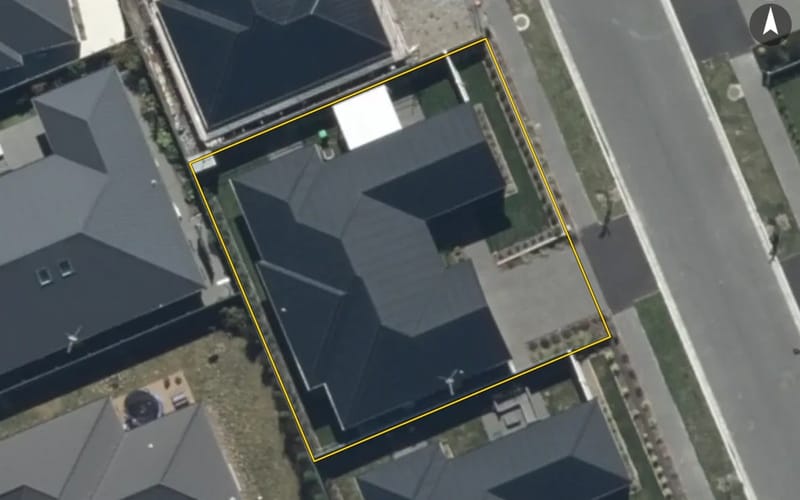 4 MacKinnon Street