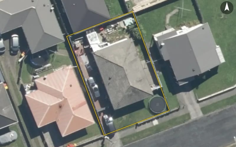41 Strand Crescent