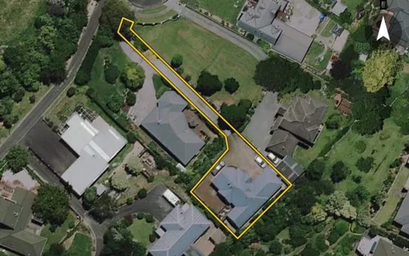 31 Aloma Way