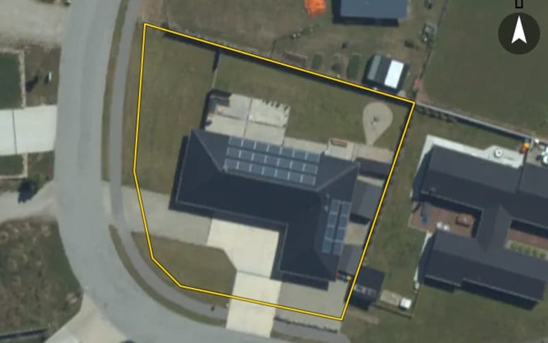15 Cooper Crescent