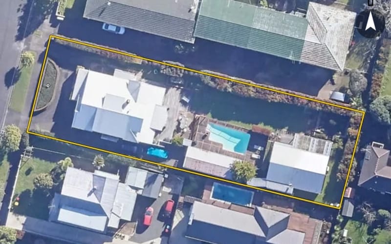 10 Kakariki Avenue