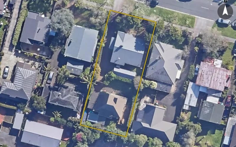 10 Haig Avenue
