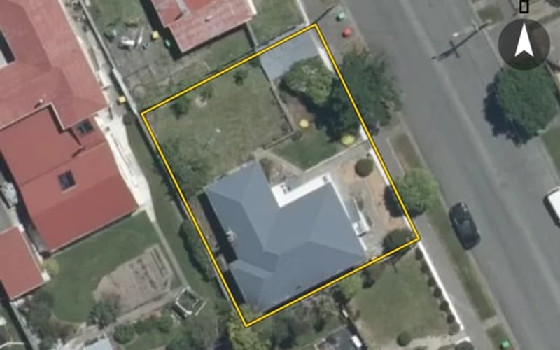 10 Bouverie Street