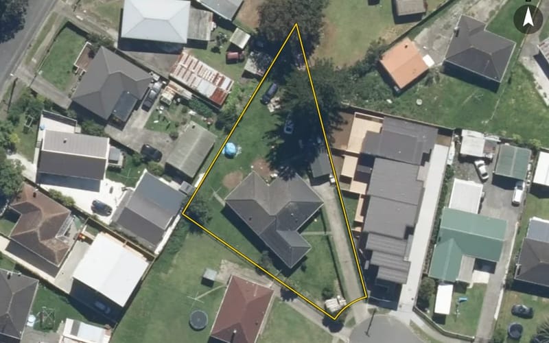 18 Angus Street