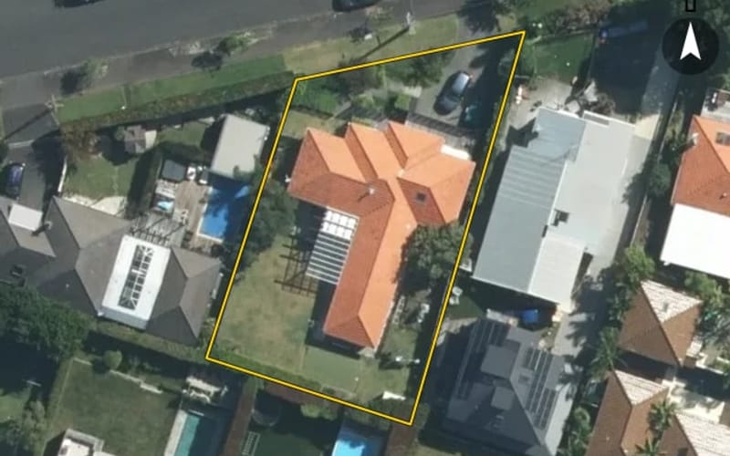 13 Robley Crescent
