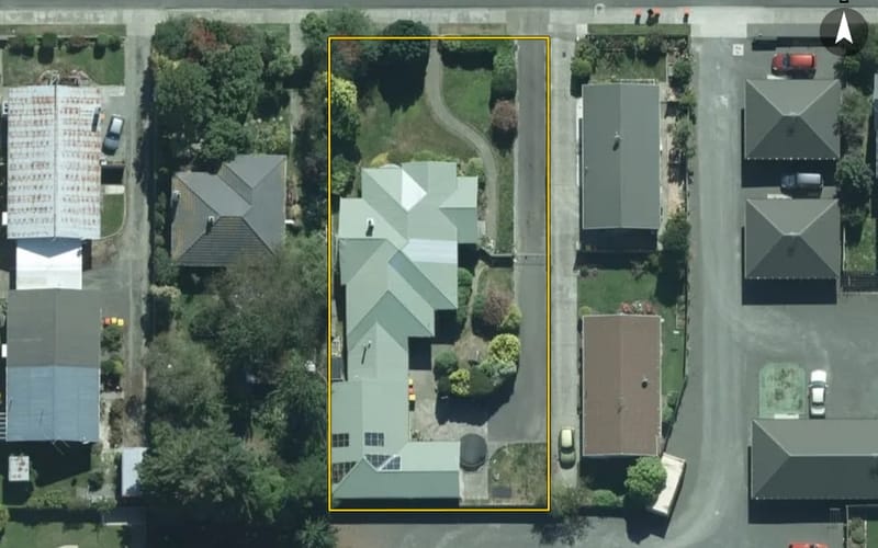 11 Biggar Street