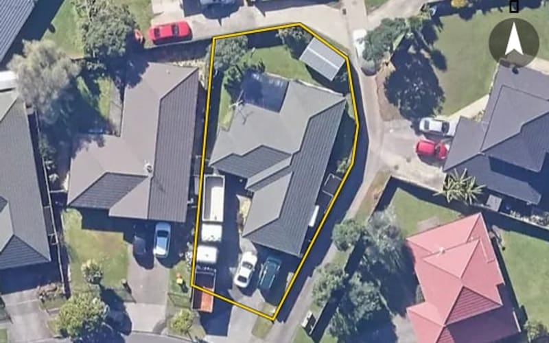 27 Secoia Crescent