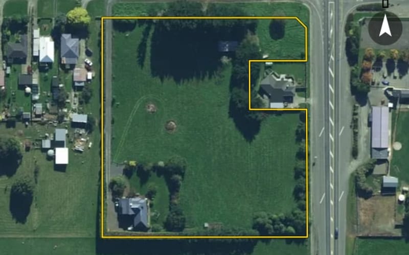 42 Flora Road West